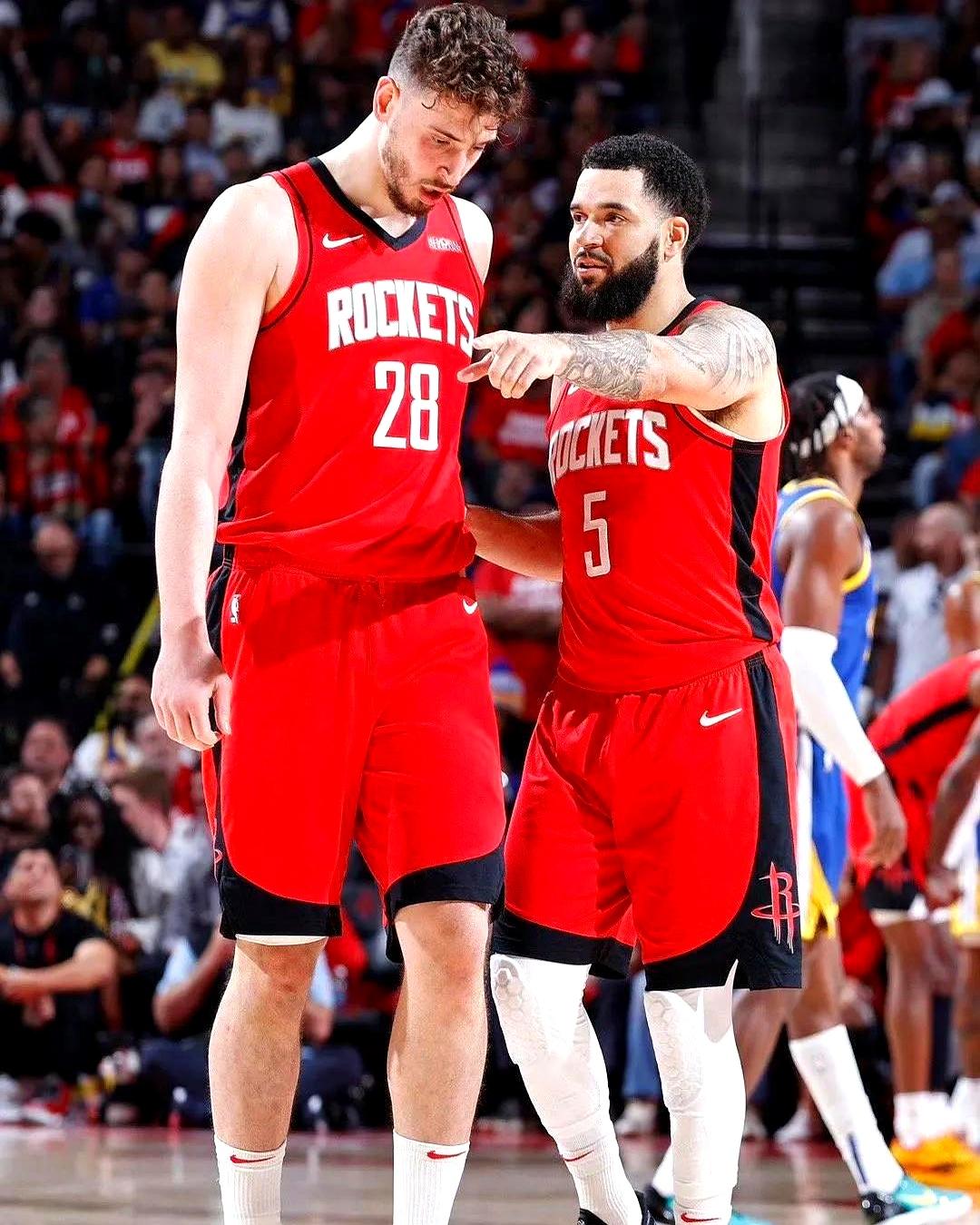 火箭接连战胜森林狼、马刺，实现双杀！