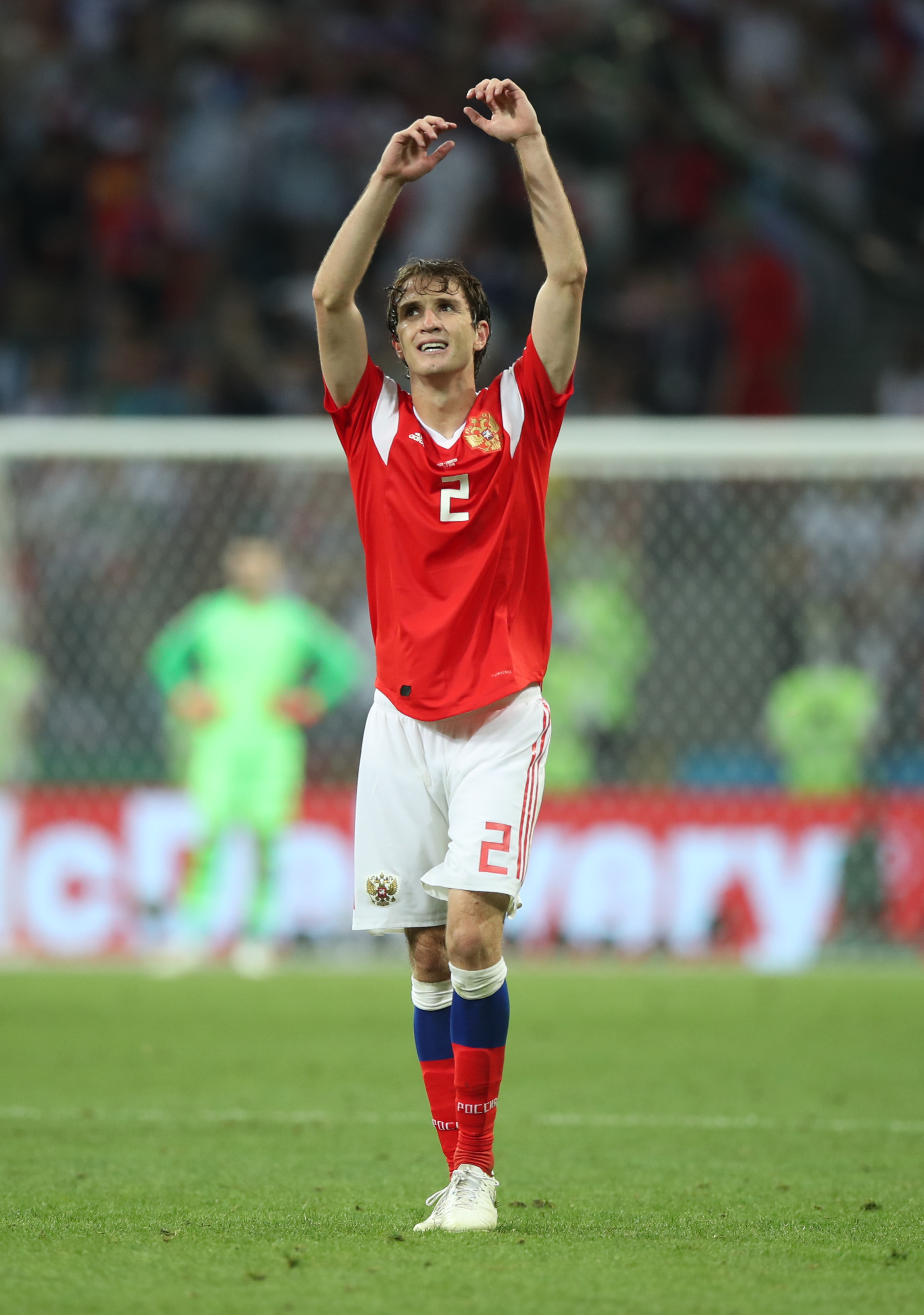 俄罗斯球员在国际足球比赛中取得胜利 俄罗斯球员在国际足球比赛中取得胜利